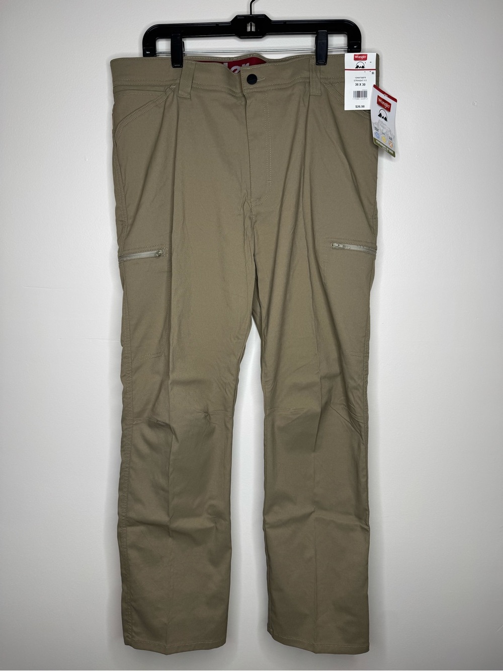 Wrangler Men's 36x30 Khaki Cargo Pants with Zip Thigh Pockets NWT